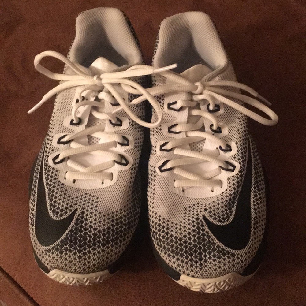 Nike boy’s black and white sneakers.